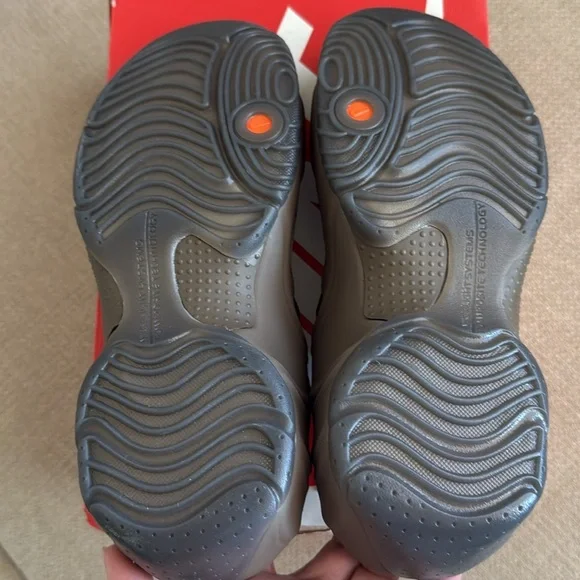 NWT Nike Clogposite Ironstone - Picture 3 of 3